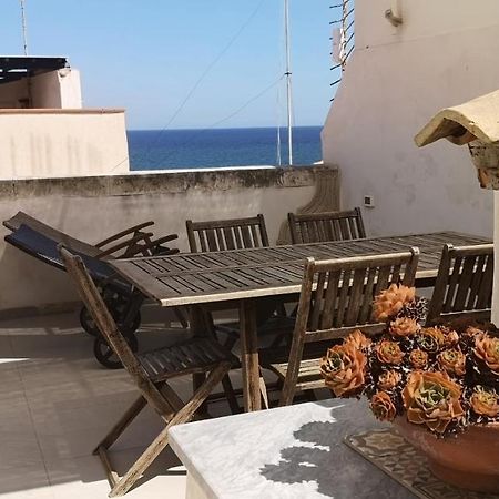 Sea-View Terrace & Bikes Moon Ortigia Holiday Home Syracuse Exterior foto